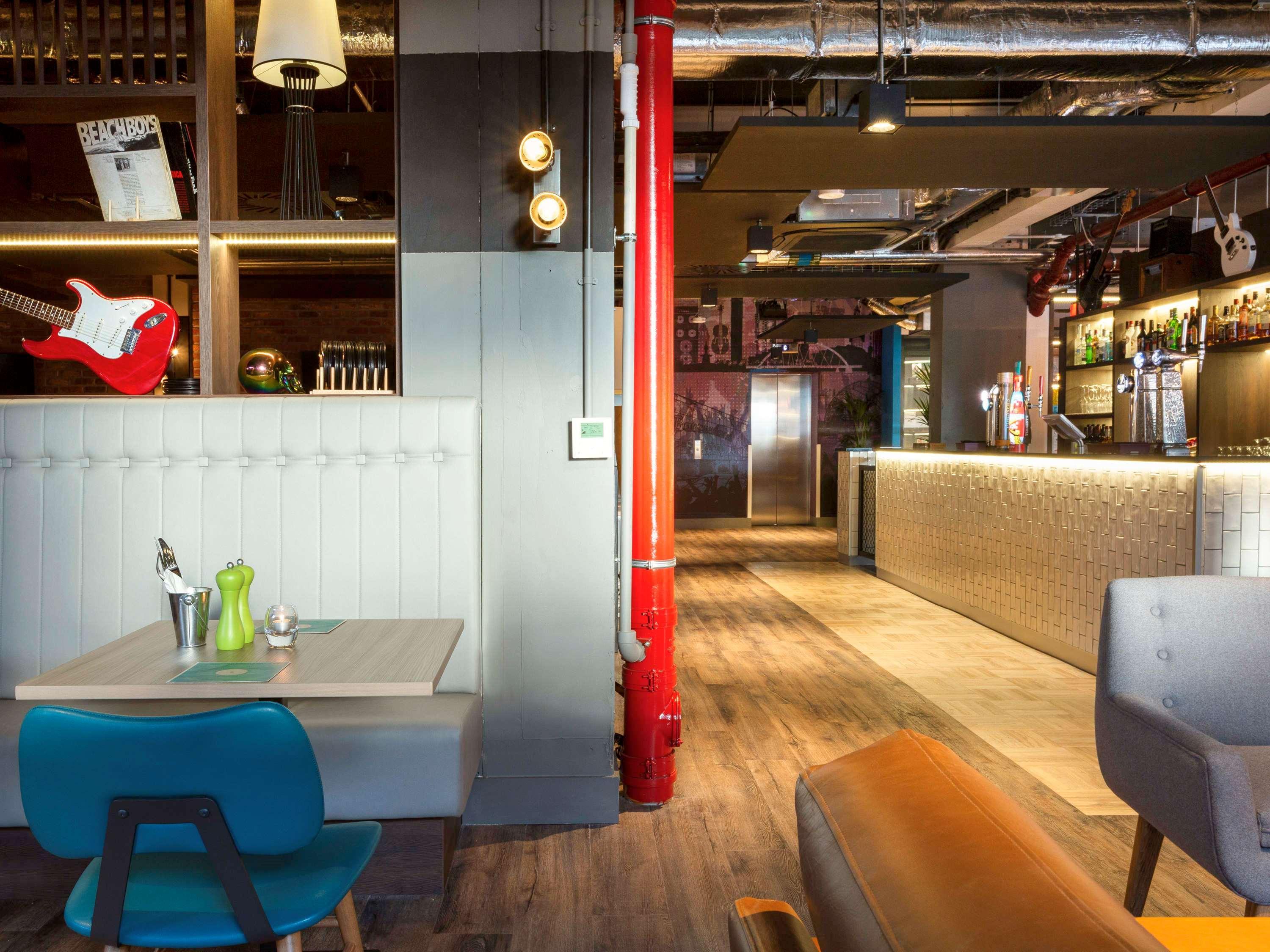 Ibis Styles Glasgow Central Bagian luar foto