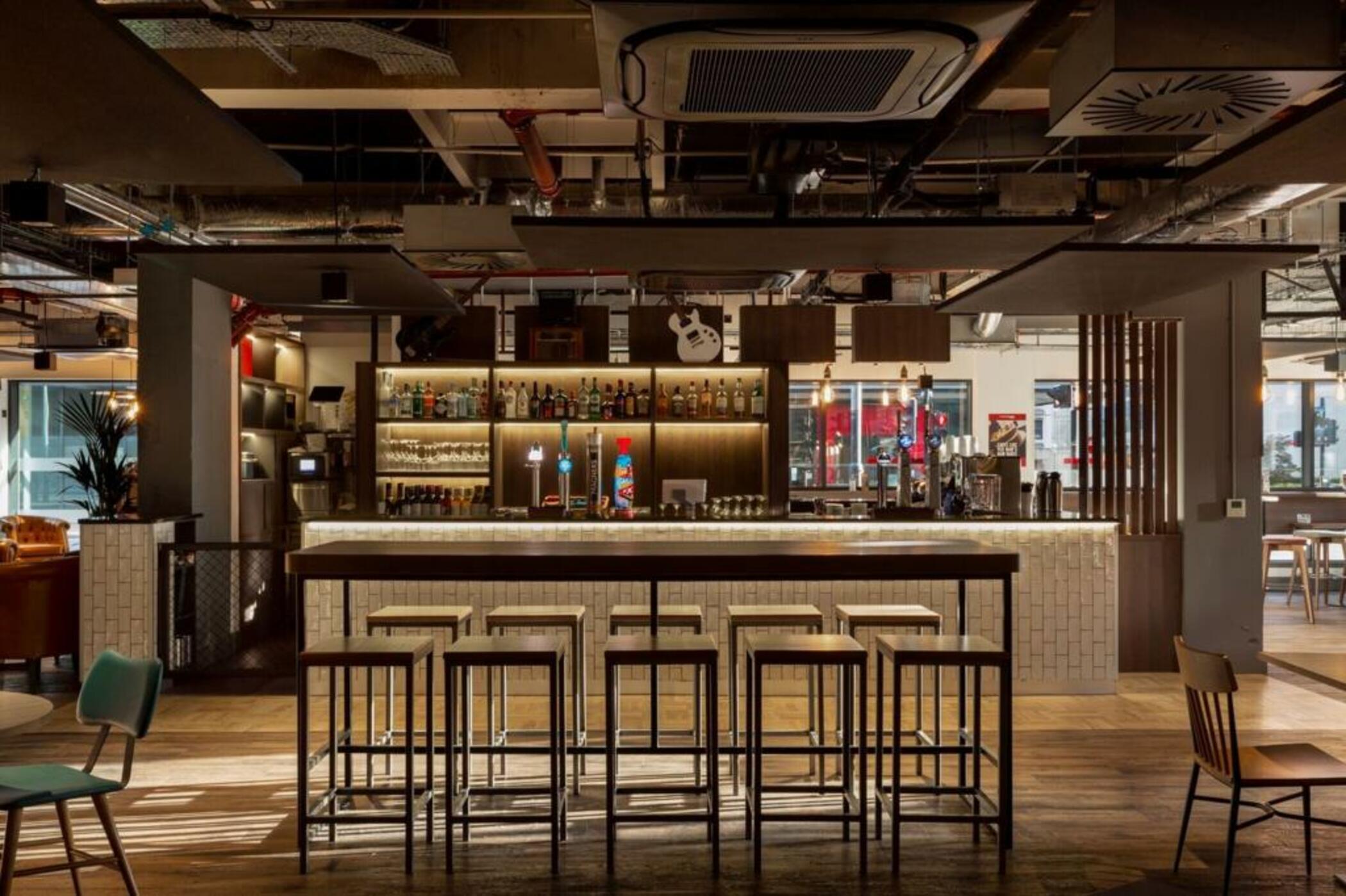 Ibis Styles Glasgow Central Bagian luar foto