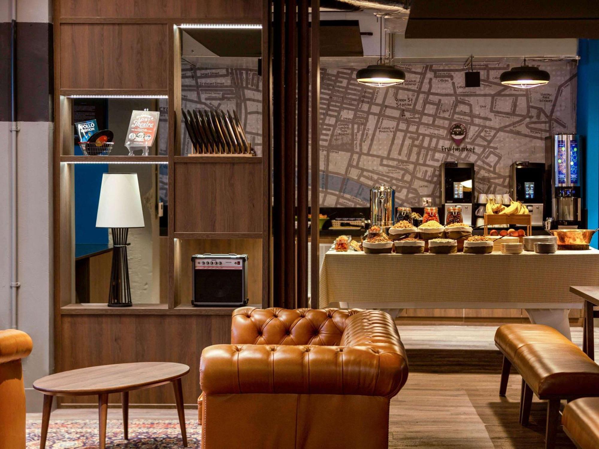 Ibis Styles Glasgow Central Bagian luar foto