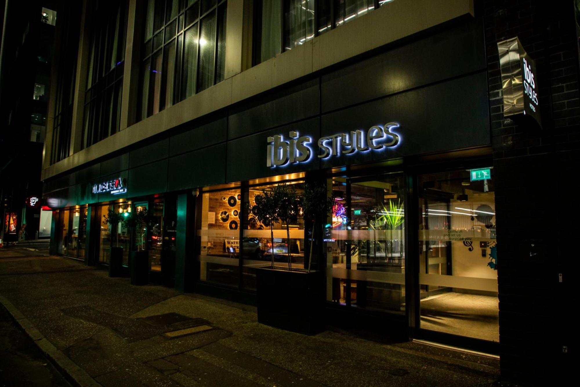Ibis Styles Glasgow Central Bagian luar foto