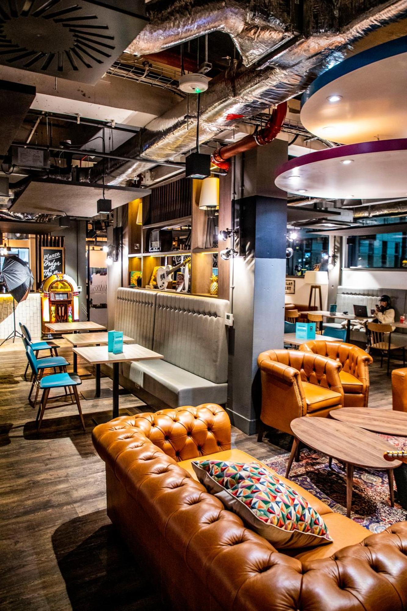 Ibis Styles Glasgow Central Bagian luar foto