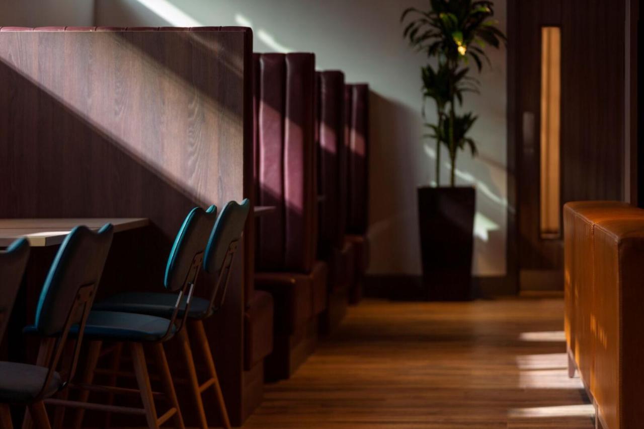Ibis Styles Glasgow Central Bagian luar foto